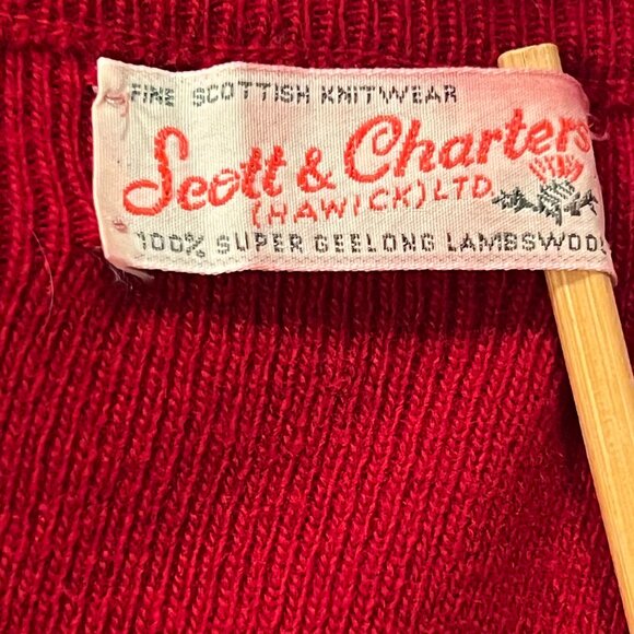 Scott & Charters Hawick Scottish Wool Wrap, Red, OS - Picture 2 of 6